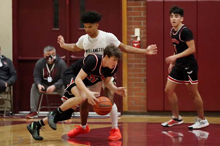 Thurston.Willamette.boys-basketball.Michele-Bunch.80